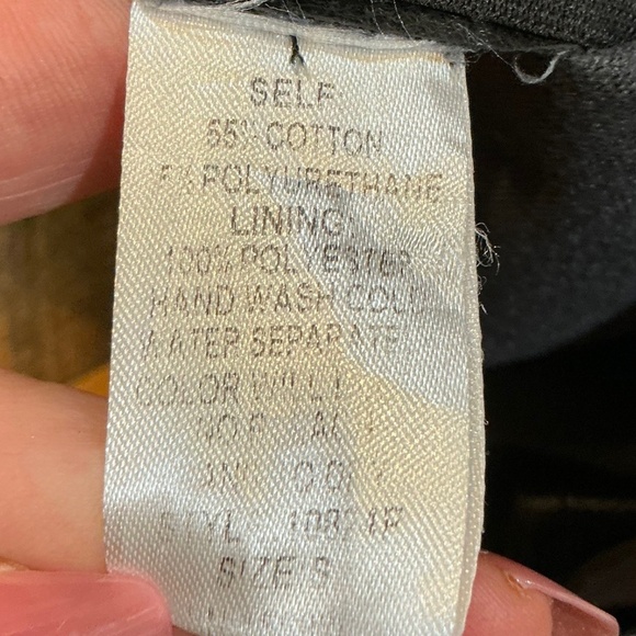 Idem Ditto Faux Leather High-Waisted Shorts Black Size S - Picture 5 of 5